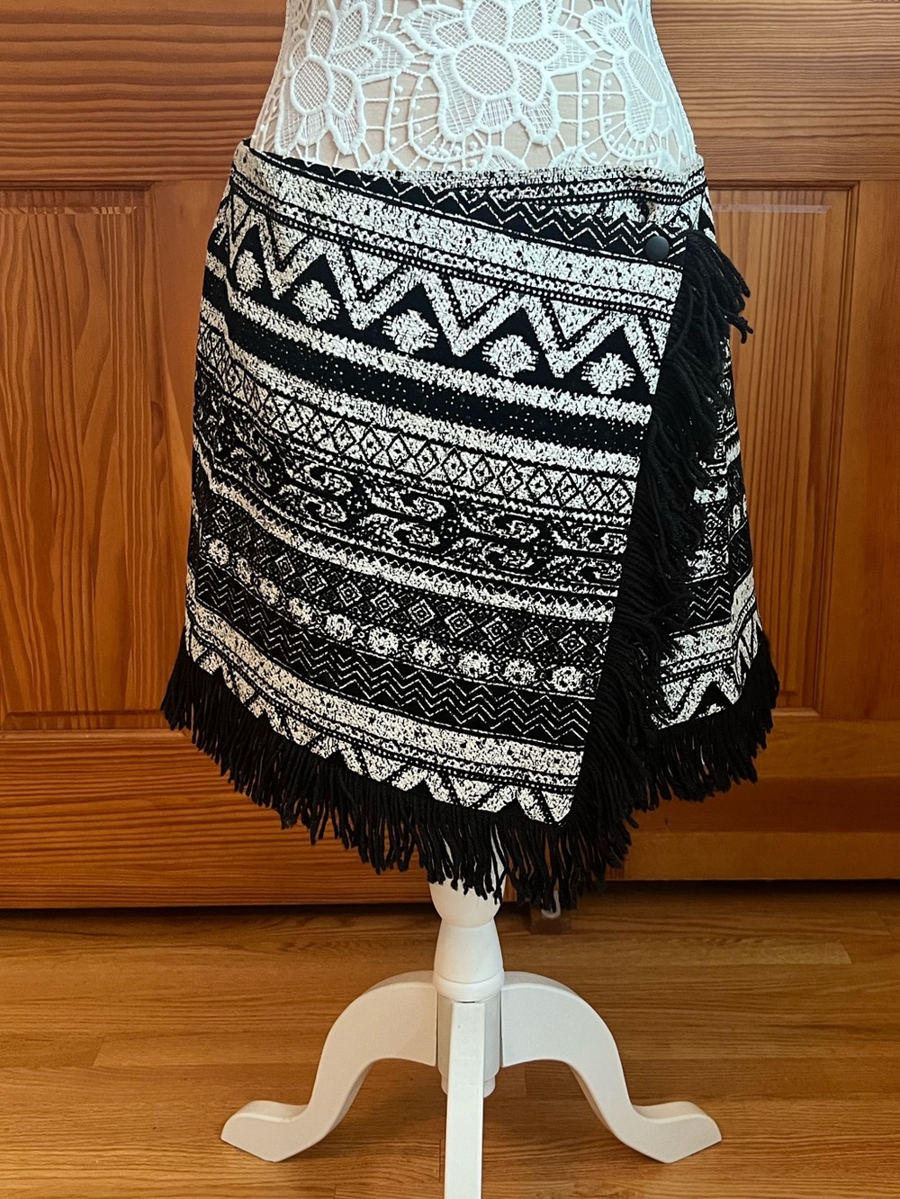 1 State Patterned Wrap Skirt
